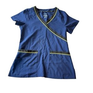 Nautica Medical Scrub Top Women’s Small Navy 4 pockets V-neck short sleeved